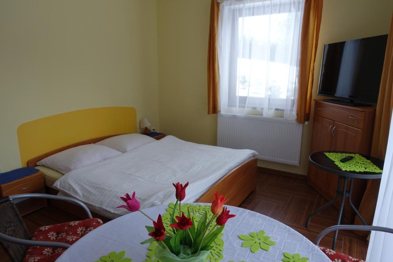 Apartamenty U Ani Kudowa-Zdrój Buitenkant foto
